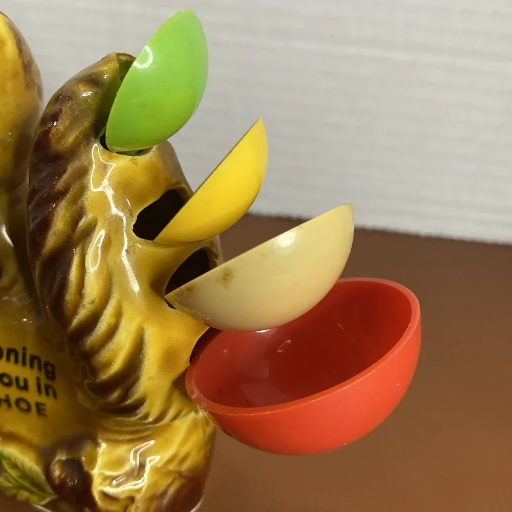 Vintage Spooning For You In Tahoe Squirrel Measuring Spoons Ring‎ Holder
